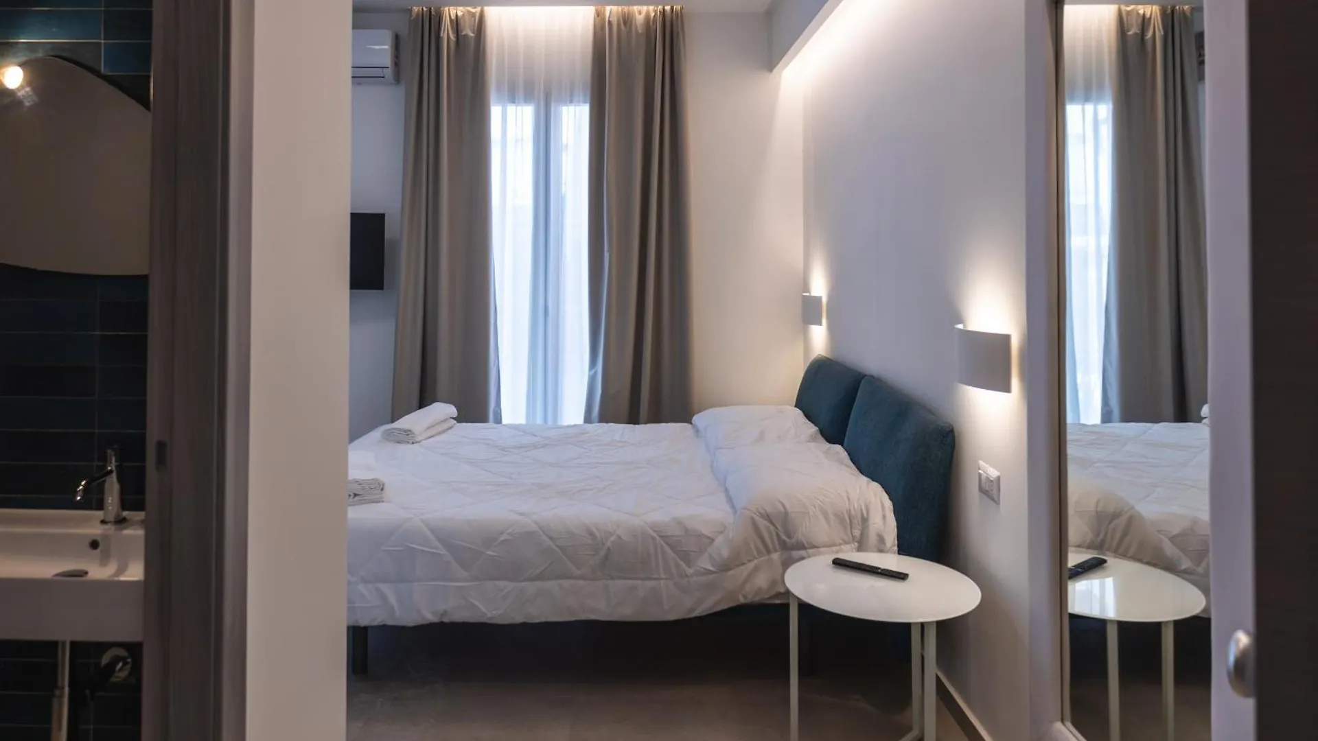 Aura Room Letojanni Italy