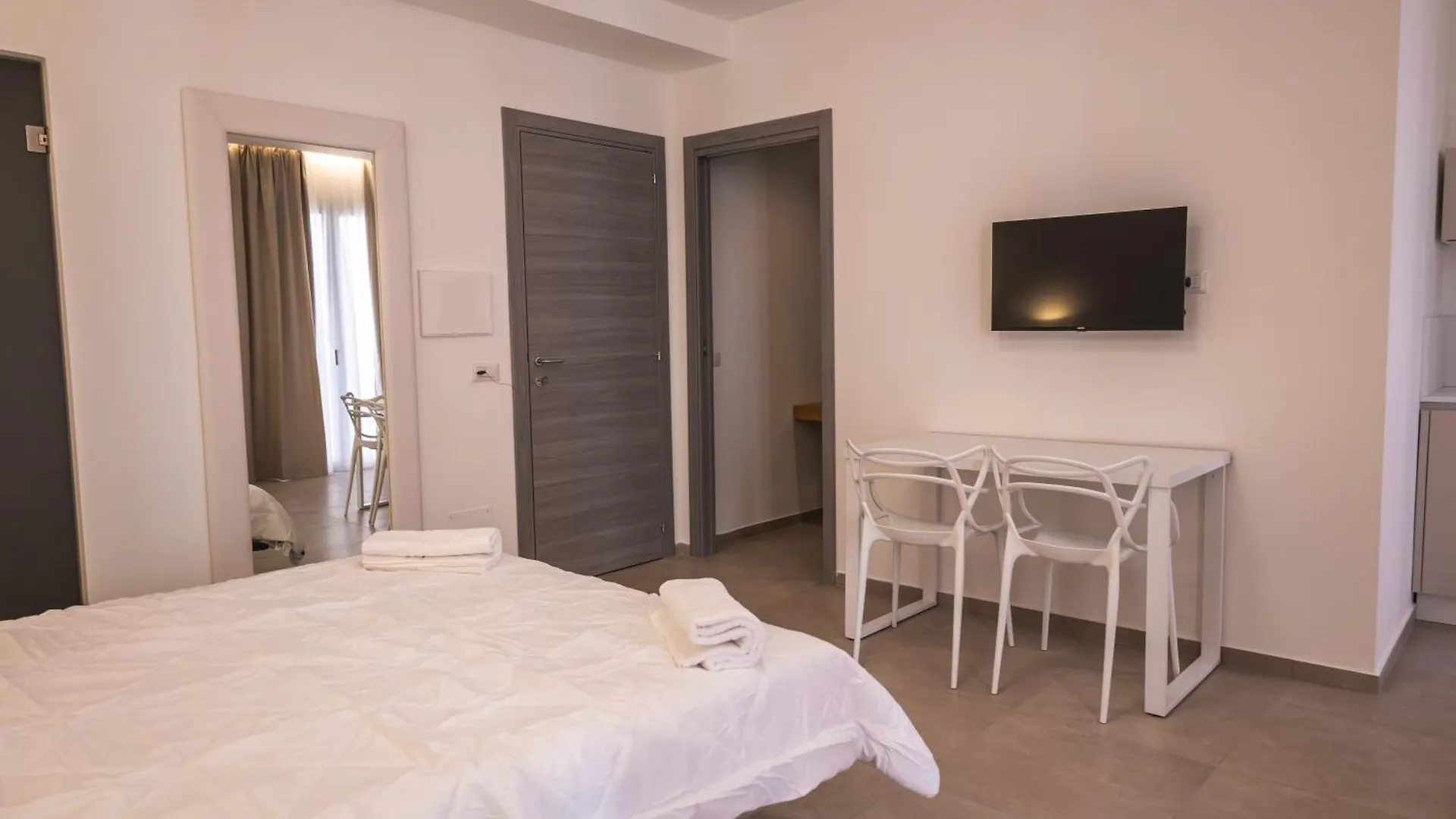 Guest house Aura Room Letojanni